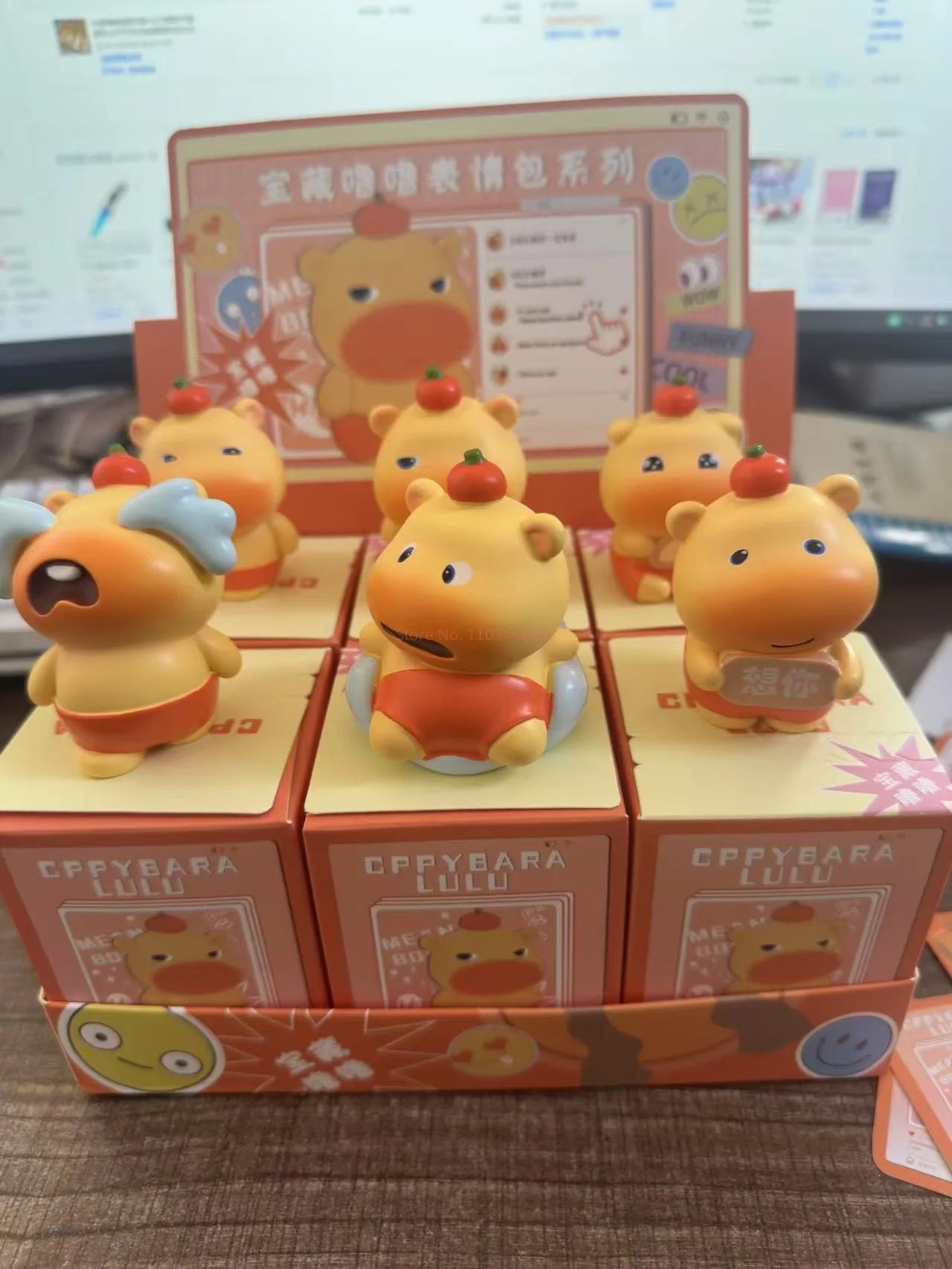 New Cute Capybara Lulu Blind Box Super Kawaii Trendy Cartoon Chat Stickers Figure Desktop Ornament Dolls Girl High Quality Gifts