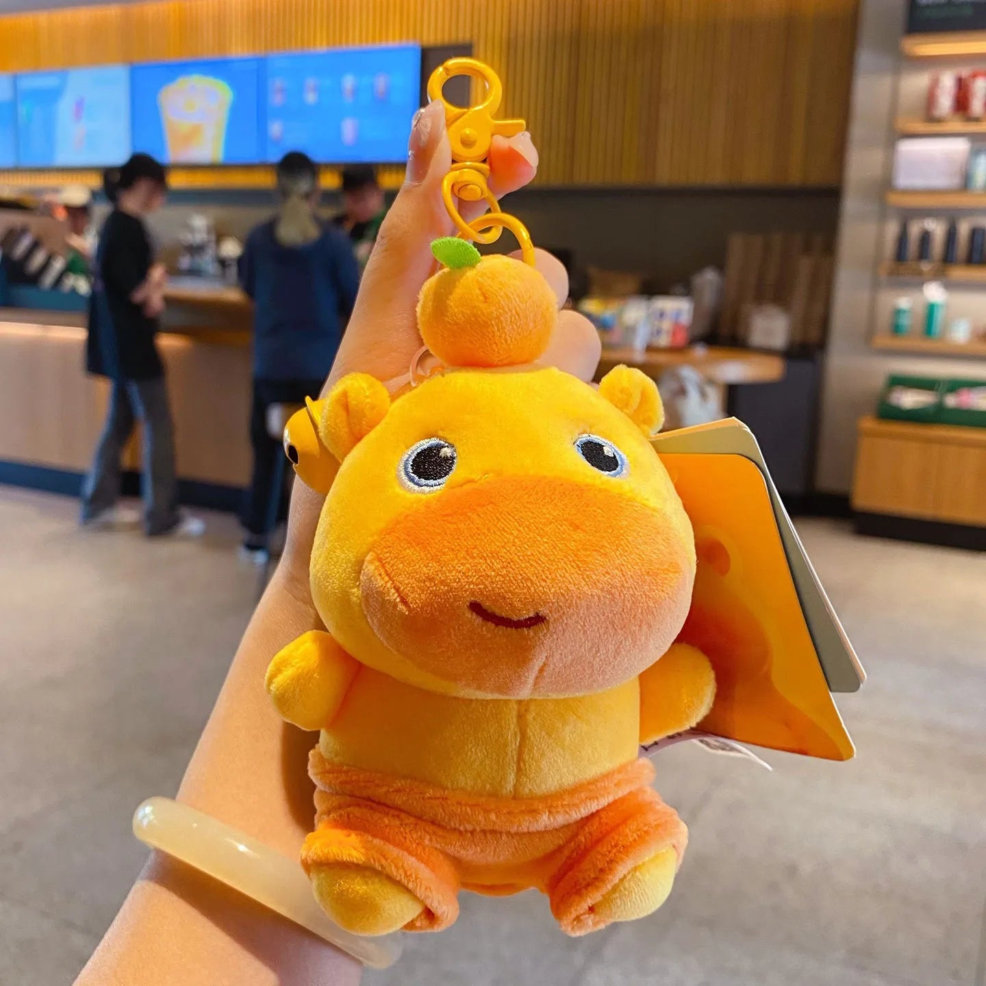 Genuine Capybara Lulu Doll Plush Pendant KeyChain Fun Pull Line Rotating Doll Student Schoolbag KeyChain Cute Cartoon Decoration