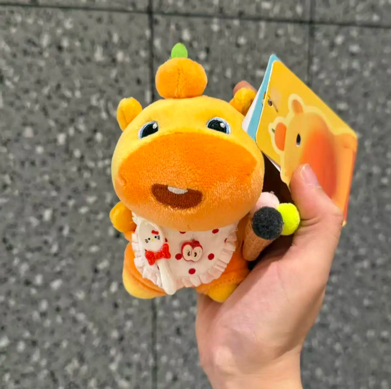 Genuine cute capybara lulu bag pendant cartoon cute yellow plush doll keychain pendant Bag Charm gift for girlfriend
