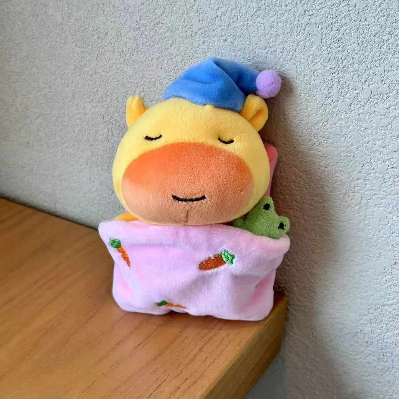 Kawaii Lulu Pendant Genuine Capybara Lulu Large Plush Student Backpack Keychain Peripheral Pendant Gift